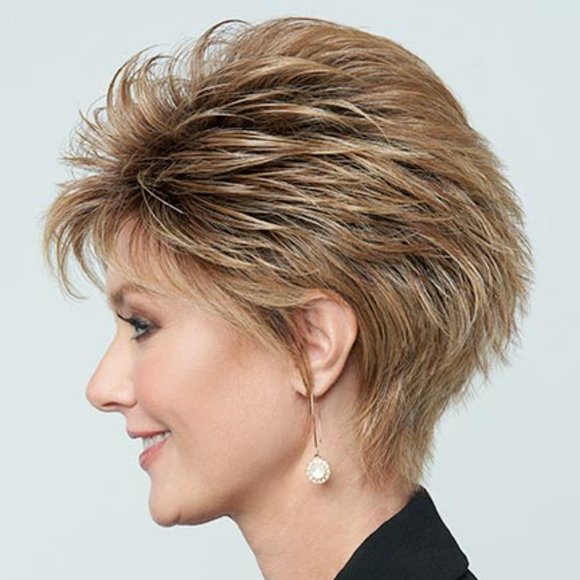 RAQUEL WELCH CANDID CAPTURE in SS8/29SS Soft Shaded Hazelnut (ROOTED SHADE) - Picture 4 of 6